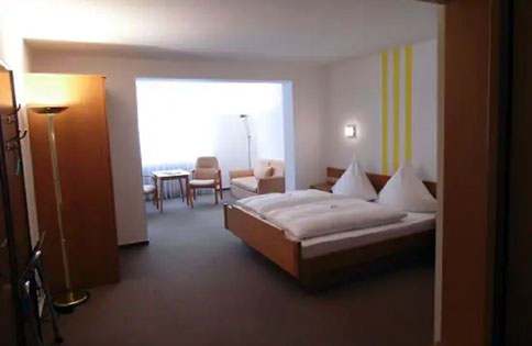 Hotel Schick - Komfortzimmer mit Balkon